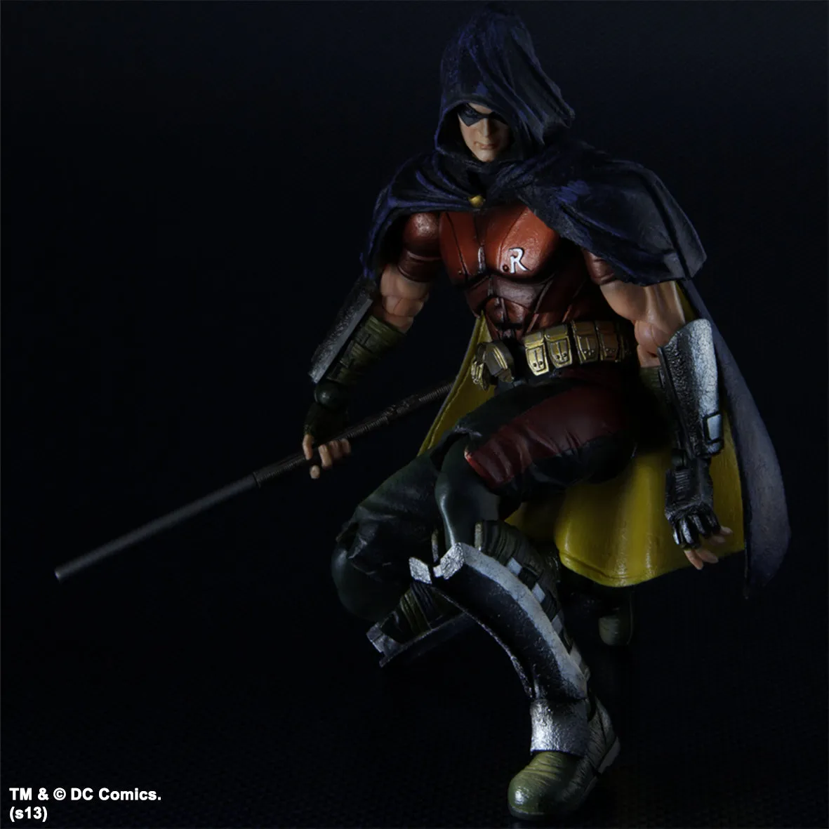 DC Universe Batman Arkham City Robin Play Arts Kai Action Figure