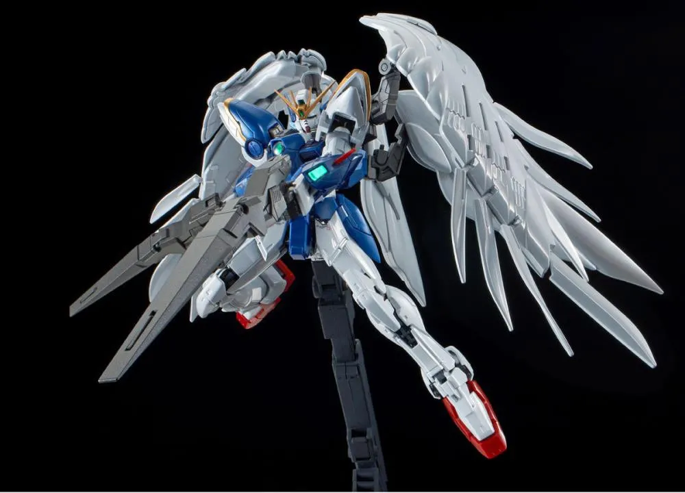 Gundam 1/144 RG Wing Gundam Zero EW and Drei Zwerg Titanium Finish Model Kit Exclusive
