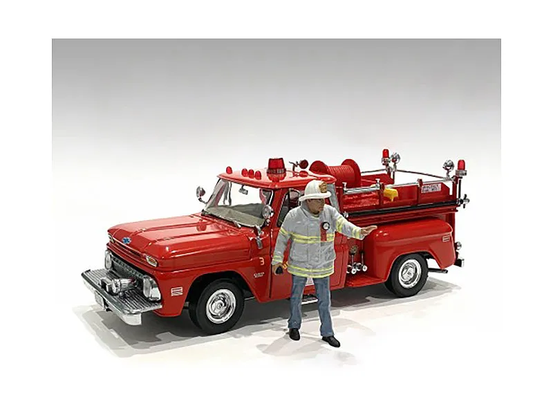 "Fire s" 6 piece Figure Set 4 Males 1 Dog 1 Accessory for 1/24 Scale Models by American Diorama