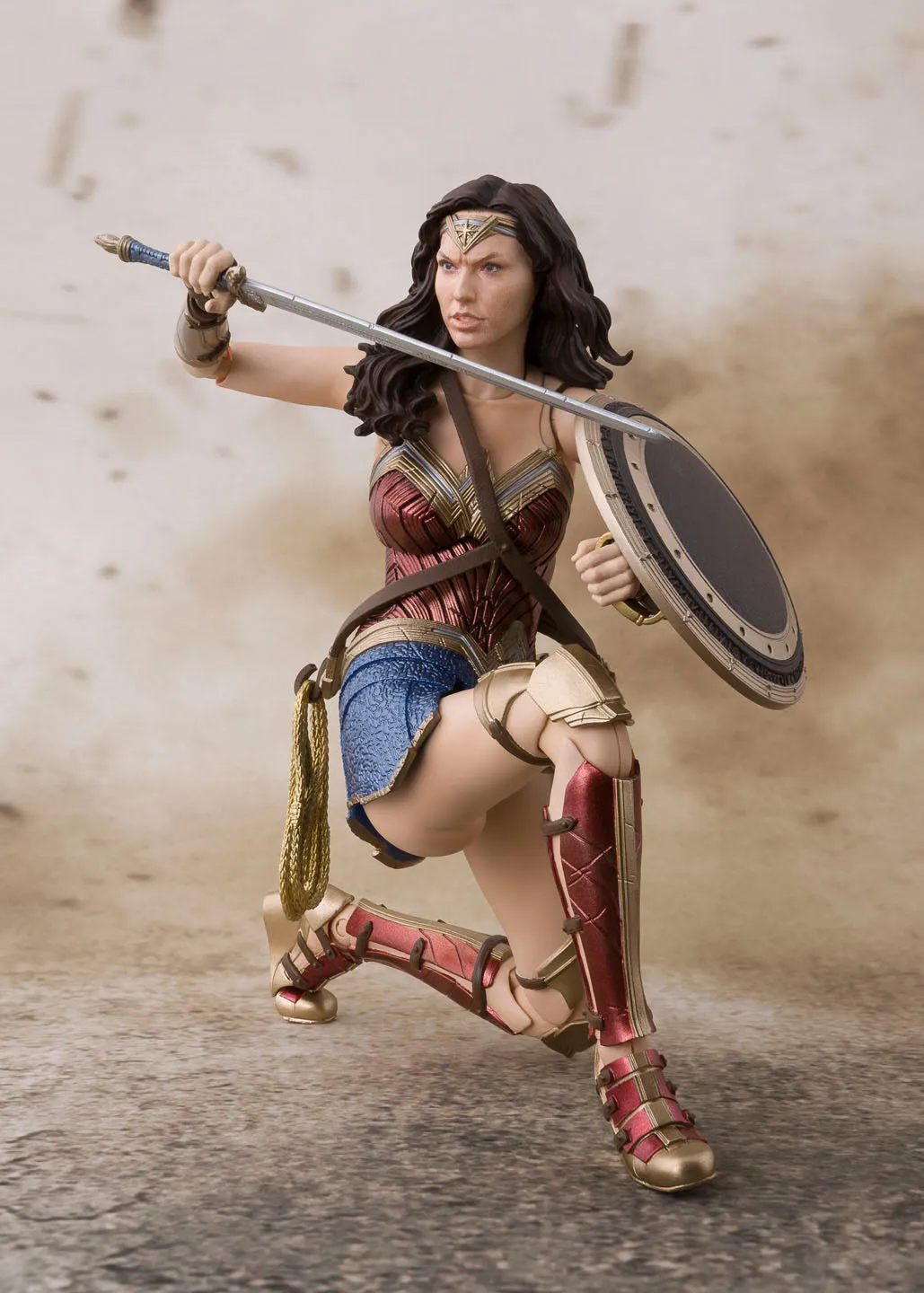 S.H. Figuarts Wonder Woman Justice League Movie Action Figure
