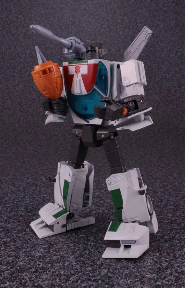 Transformers Masterpiece - MP-20  Wheeljack - Anime Accurate Version